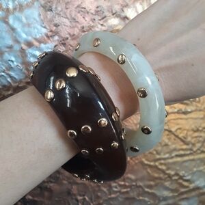 Zara Nwot Gold-Studded Brown and Cream Resin Bangles